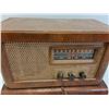 Image 2 : Vintage Westinghouse Radio 13.25" x 7" x 8" with Stand- As Is