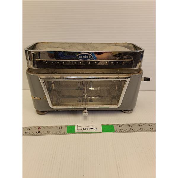 Canlab Vintage Scale 11" x 4.5" x 7"- As Is