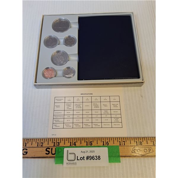 Royal Canadian Mint 1985 Coin Collection w/Collectors Boxes