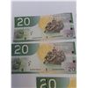 Image 2 : ^(5) Canadian Twenty Dollar Bills (Sequential Order) - Issued 2004, Printed 2010 - Uncirculated