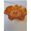 Image 4 : Vintage Carnival Glass Acorn Pattern Bowl - 7.25" X 2.75"
