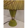 Image 2 : Vintage MCM Atomic Style Fiberglass Shade End Table Lamp - 11" x 10" - Works, Bulb Included