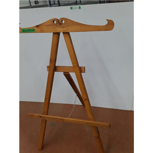*Wooden Easel Stand- Cannot Ship
