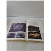 Image 5 : Corvette Book- Hardcover