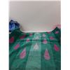 Image 4 : (4) Variety Of Beach Towels