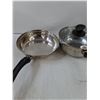 Image 3 : (2) Pots & A Pan