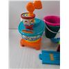 Image 2 : Vtech Airport & Smart Point Toys
