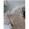 Image 2 : Variety Of Scraps Of Fabric