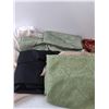 Image 3 : Variety Of Scraps Of Fabric