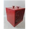 Image 2 : Heavy Duty Space Heater- 10.5" x 9.5" x 11"- As Is