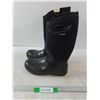 Image 1 : Bogs Classic High Womens Waterproof Boots- Woman Size 8