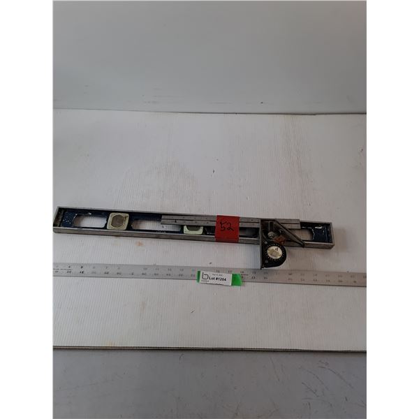 24" Level & 12" Tri Square