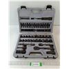 Image 1 : Stanley Black Chrome 73-piece Socket Set