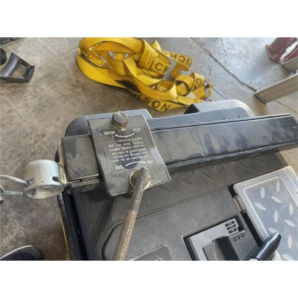 Equalizer Hitch  -  PICK UP
