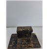 Image 2 : Railway Tie - 12'' x 7.5'' x 7'' - CANNOT SHIP