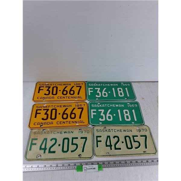(6) Saskatchewan License Plates
