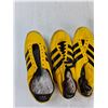 Image 2 : (2) Pairs Adidas Track Shoes - Size 9