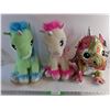 Image 1 : Plush Unicorns