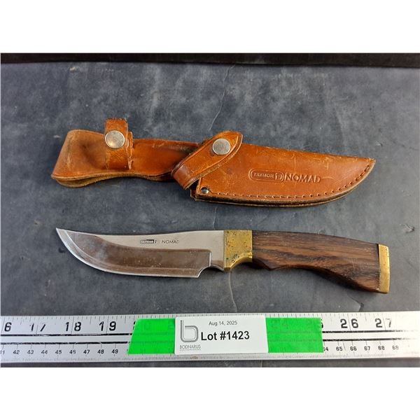 Taymor Nomad 6" Fixed Blade Hunting Knife with Wooden Handle and Leather Sheath