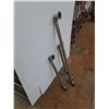 Image 2 : Bathtub Grab Bars - 27" and 44", Cannot Ship