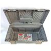 Image 3 : Rubbermaid Roughneck Tool Box 20" x 9" x 10"