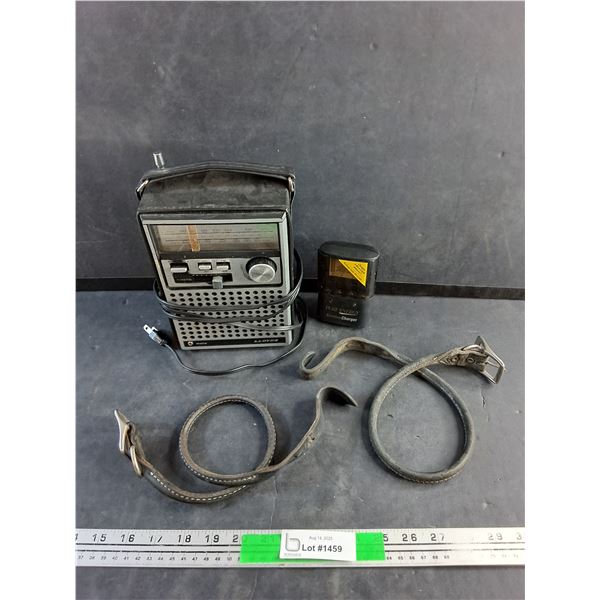 Lloyds AM/FM Radio, AA & AAA Battery Charger and Pet Collars - As Is