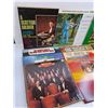 Image 2 : (11) Records (John Denver, Statler Brothers, Wayne Newton)
