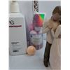 Image 4 : Knitting Manual With Required Tools, Sterling Silver Shampoo, Bath Bombs, Willow Tree Promise Statue