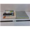 Image 1 : (2)Scrap Books - Comes with 12 x 12 Paper With Designs