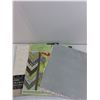Image 4 : (2)Scrap Books - Comes with 12 x 12 Paper With Designs