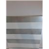 Image 3 : *Metal Striped Wall Art 23" x 31.5" -  PICK UP
