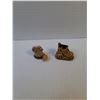 Image 2 : (2) Wee Willie Winkie 2" Red Rose Figurines Damaged