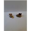 Image 3 : (2) Wee Willie Winkie 2" Red Rose Figurines Damaged