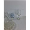 Image 4 : Ashtray, Tooth Pick Holder, (7) Glasses