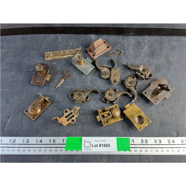 Vintage Locks, Keys and Pulls