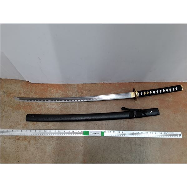 28" Blade Samurai Sword with Sheath, Pickup Preferred