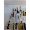 Image 2 : Various Screwdrivers - Robertson, Philips and Flat