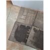 Image 3 : (4) Outdoor Rubber Mats 16" x 16"