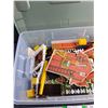 Image 2 : Childrens Farm Playset and Plastic Container with Lid 18" x 12" x 6"