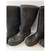 Image 2 : (2) Pairs Of Rubber Boots