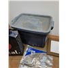 Image 5 : **Ziploc Space Bags 23" x 18", Picture Frame 13" x 11" and Plastic Tote with Lid 24" x 15" x 16"