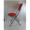 Image 2 : 32x12″ Red Heart Foldable Metal Chair  -  PICK UP