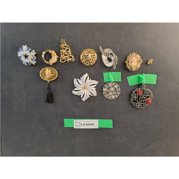 Jewelry Lot - (8) Brooches, (2) Pendants, (1) Earring