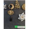 Image 3 : Jewelry Lot - (8) Brooches, (2) Pendants, (1) Earring