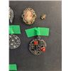 Image 5 : Jewelry Lot - (8) Brooches, (2) Pendants, (1) Earring