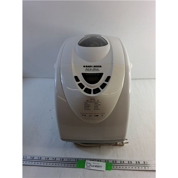 Black and Decker All in One Automatic Breadmaker - Powers On, As Is