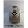 Image 1 : Black and Decker All in One Automatic Breadmaker - Powers On, As Is