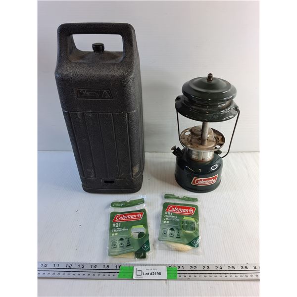 1992 Coleman Kerosene Lantern and Lantern Case needs globes
