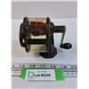 Image 1 : Vintage Giant Brand Pencil Sharpener