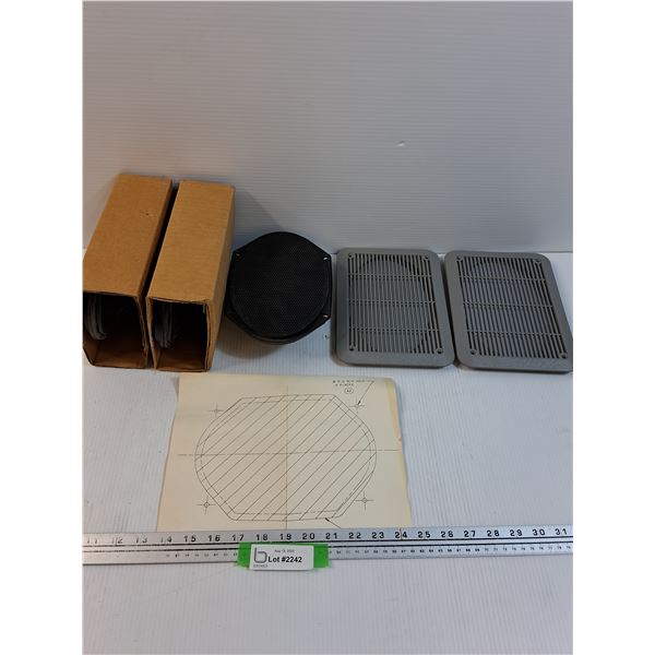 (3) Ford Speakers (5.5" x 8") & (2) Speaker Covers (9" x 6.5")